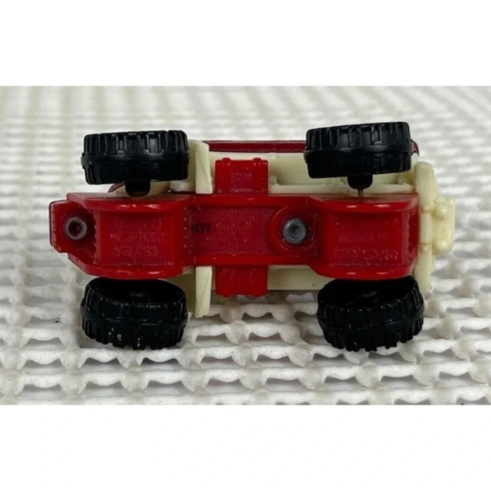 2012 Matchbox Sowing Machine Arland hills co-op MB 853™ DARK RED-EUC‎